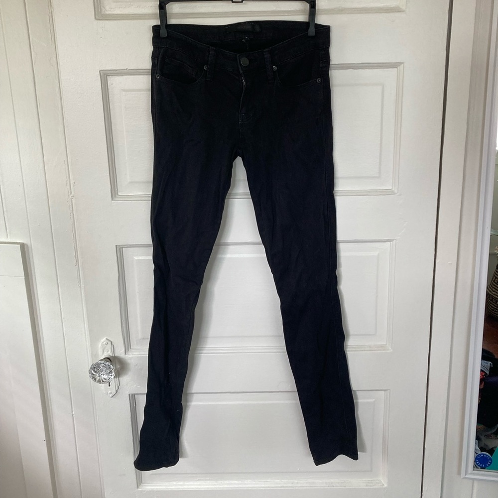 Black low rise skinny jeans size 26